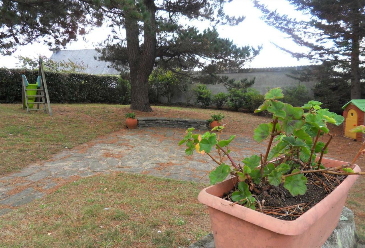 Maison 7 Personnes Avec Grand Jardin - Proche Plage - Argantel Ploemeur Exterior photo